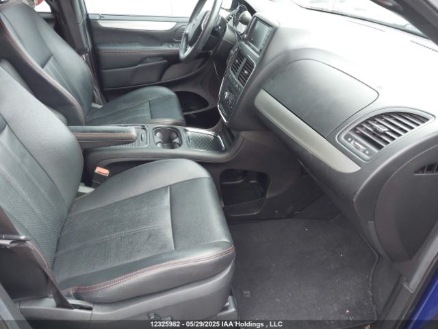 2C4RDGEG4KR677961 Dodge Grand Caravan