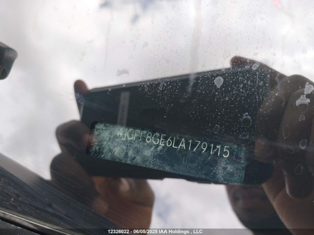 4JGFF8GE6LA179115 Mercedes-Benz m176