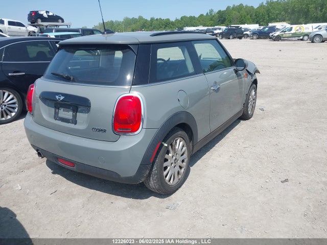 Mini Hardtop 2016 WMWXP5C58G2D15500 Image 4