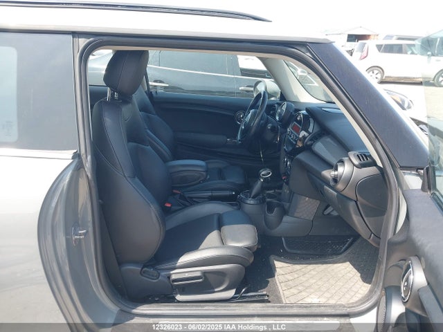 Mini Hardtop 2016 WMWXP5C58G2D15500 Image 5