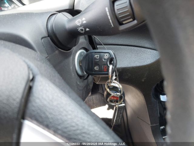 3FADP4BJ9FM215270 Ford 2015