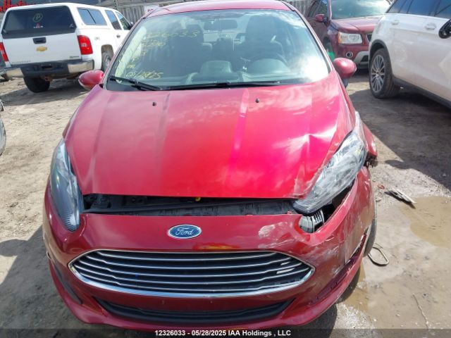 3FADP4BJ9FM215270 Ford 2015