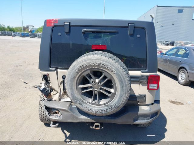 1C4BJWEG9GL278208 Jeep Wrangler Unlimited Sahara