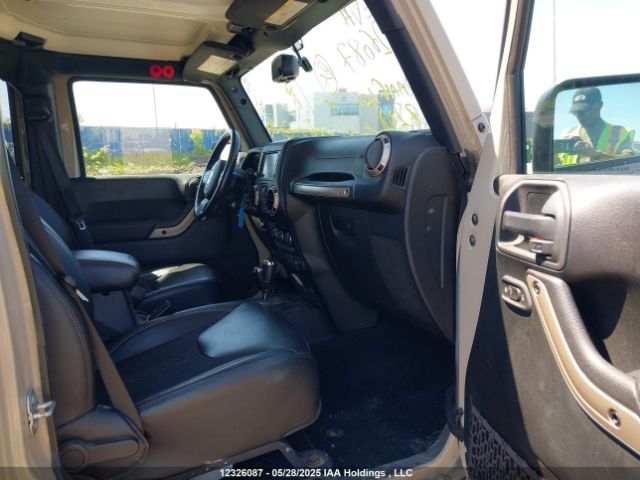 1C4BJWEG9GL278208 Jeep Wrangler Unlimited Sahara