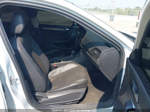 3VWE57BU7KM150006 Volkswagen 1.8 tsi