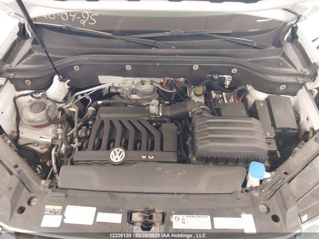 Volkswagen 2019 2019 1V2RR2CA9KC543506 Image 10