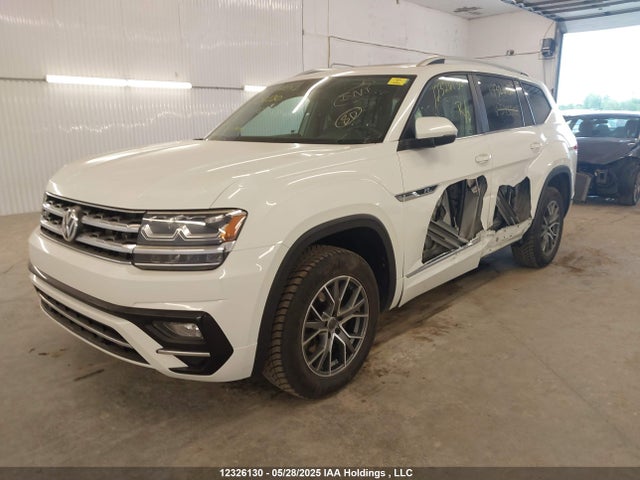 Volkswagen 2019 2019 1V2RR2CA9KC543506 Image 2