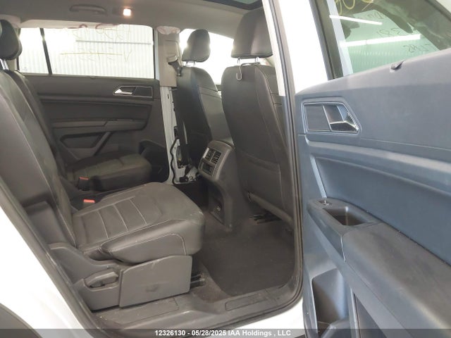 Volkswagen 2019 2019 1V2RR2CA9KC543506 Image 8