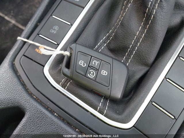 3VWSM7BU3PM019118 Volkswagen tsi