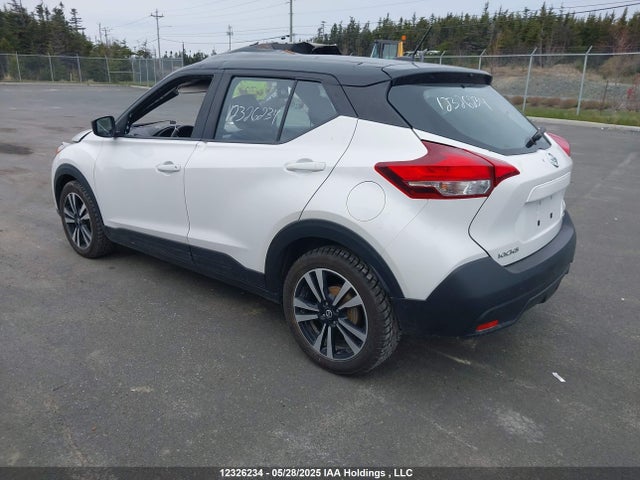 3N1CP5CU8JL516912 Nissan 2018