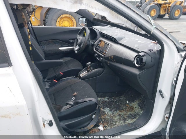 3N1CP5CU8JL516912 Nissan 2018