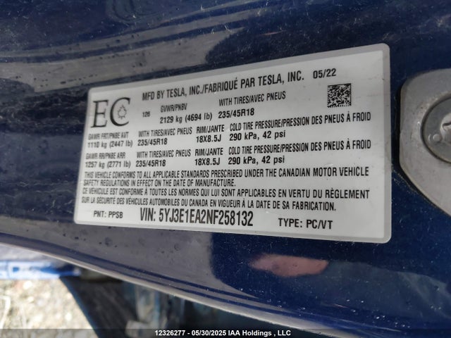 5YJ3E1EA2NF258132 Tesla 2022
