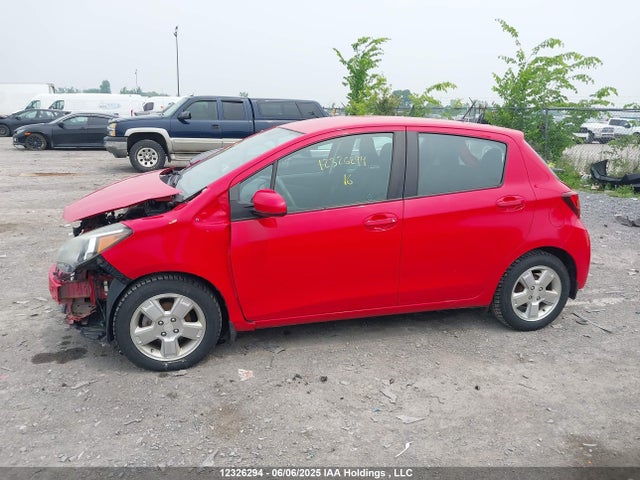 VNKKTUD35GA067510 Toyota Yaris L/le/se