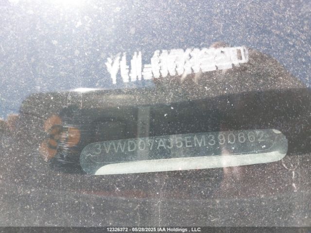 3VWD07AJ5EM390662 Volkswagen 2014