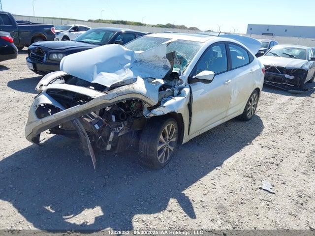 KMHCT4AE8HU220301 Hyundai 2017