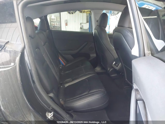 Tesla Model Y Rwd 2023 LRWYGDFD2PC071805 Image 8