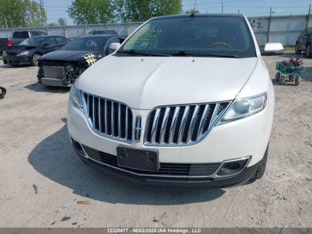 2LMDJ8JK2EBL04580 Lincoln MKX