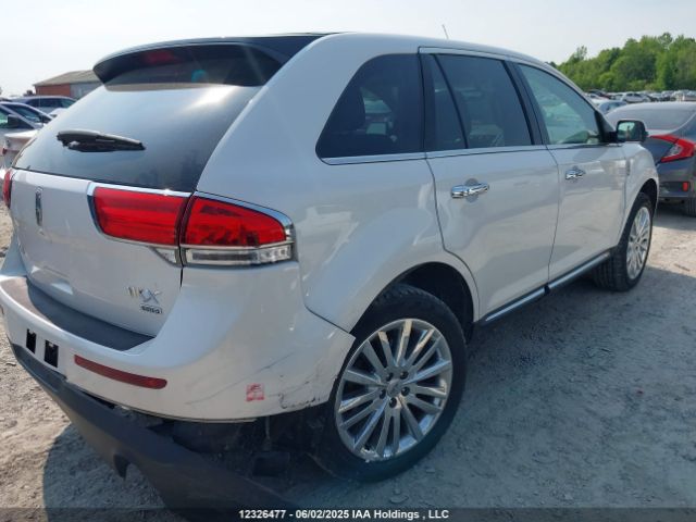 2LMDJ8JK2EBL04580 Lincoln MKX