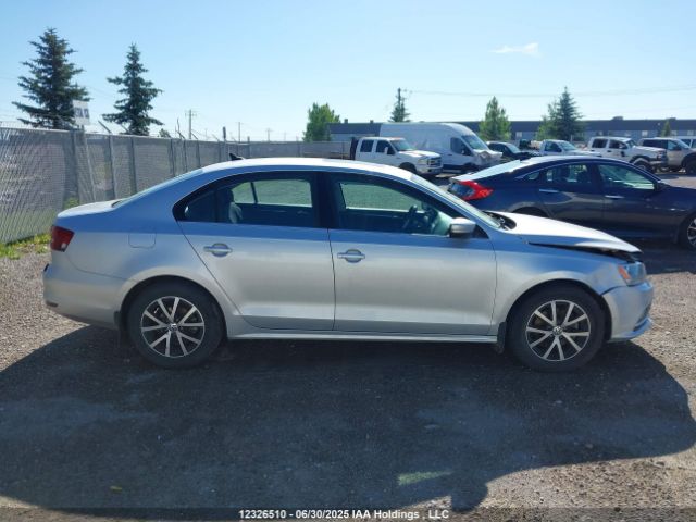 3VWD67AJ9GM324228 Volkswagen 2016