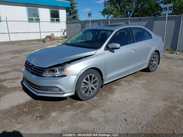 3VWD67AJ9GM324228 Volkswagen 2016