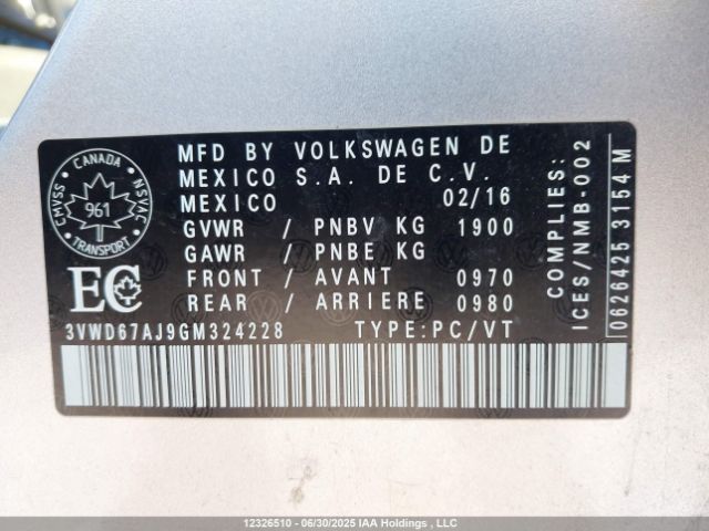 3VWD67AJ9GM324228 Volkswagen 2016