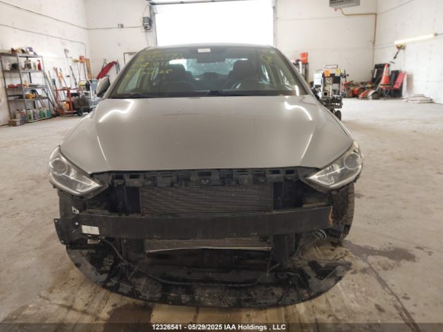 5NPD74LF3HH111144 Hyundai ELANTRA SE