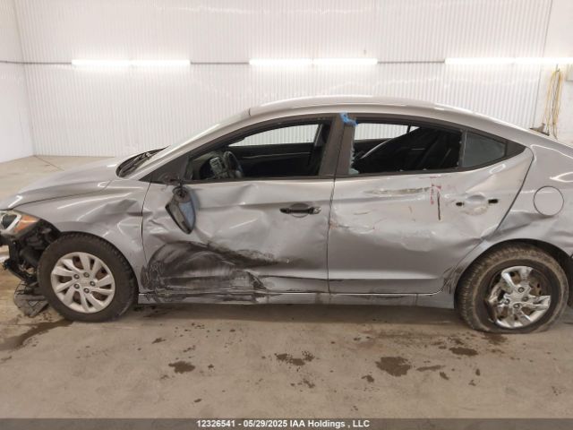 5NPD74LF3HH111144 Hyundai ELANTRA SE