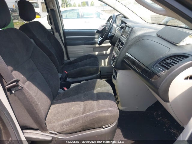 2C4RDGBG8FR527734 Dodge Grand Caravan
