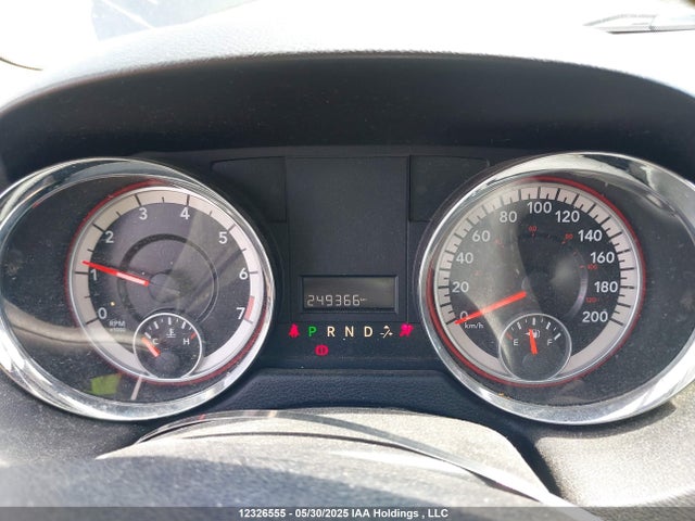 2C4RDGBG8FR527734 Dodge Grand Caravan