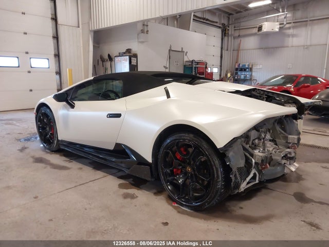 ZHWCR1ZFXHLA05615 Lamborghini csj
