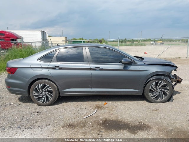 3VWG57BU6KM017634 Volkswagen 1.4 tsi