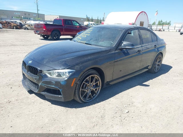 BMW 340i 2018 WBA8B7C54JA573036 Image 2