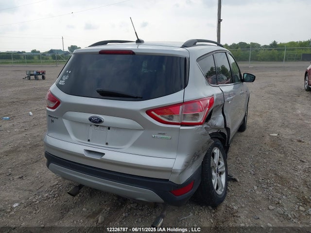1FMCU0GX9FUB75445 Ford Escape