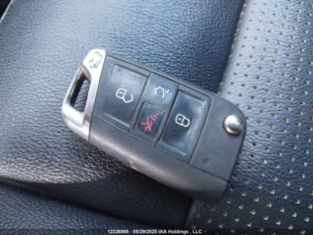 WVWVF7AU0JW261495 Volkswagen Golf R