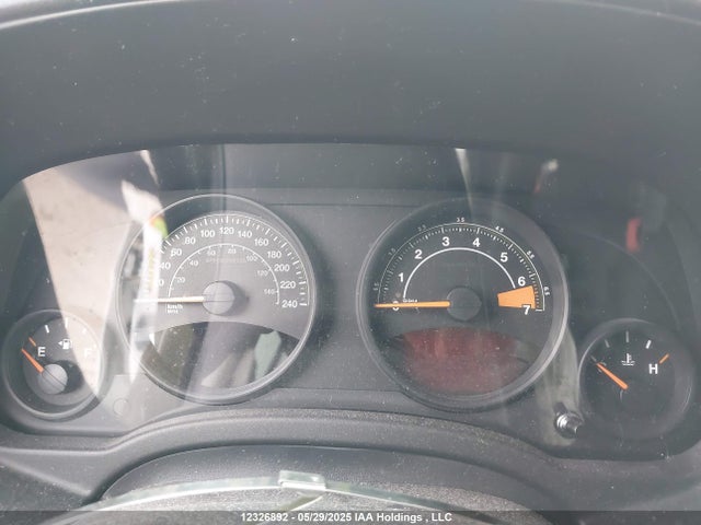 1C4NJRAB6ED582810 Jeep Patriot Sport/north