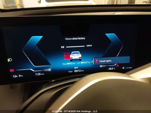 WB523CF09RCN32136 BMW Ix