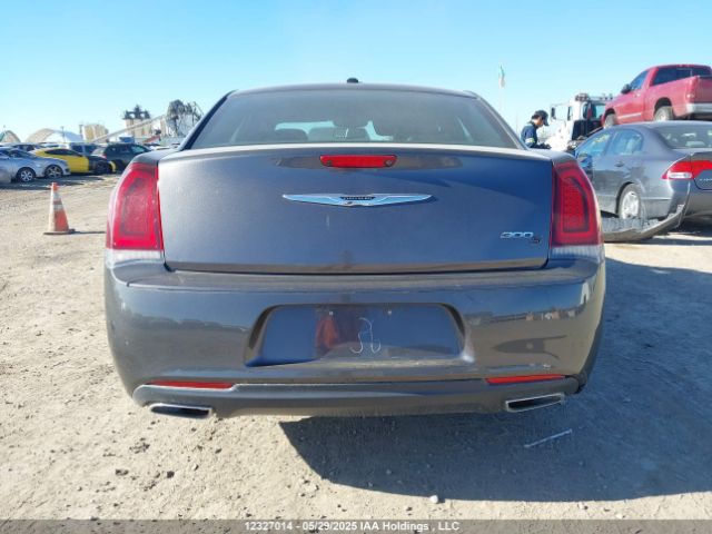 2C3CCABG2HH655468 Chrysler 300 S