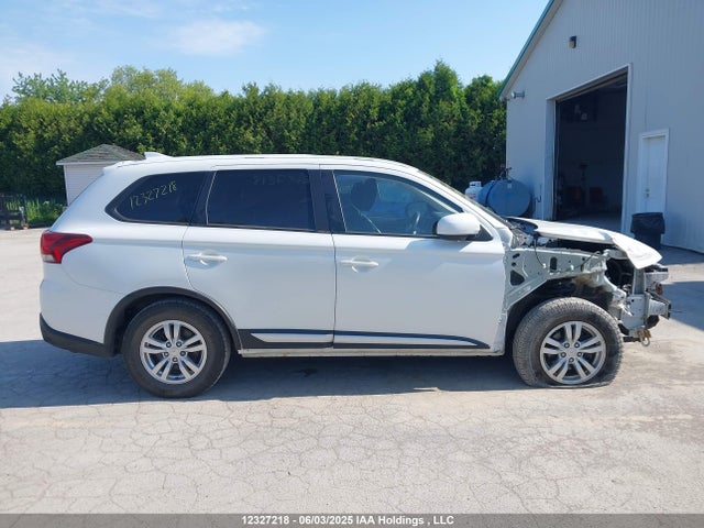 Mitsubishi mivec 2020 JA4AZ2A35LZ604166 Image 14