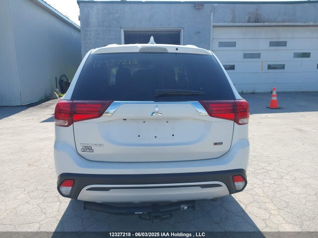 Mitsubishi mivec 2020 JA4AZ2A35LZ604166 Image 17