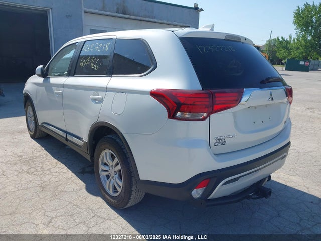 Mitsubishi mivec 2020 JA4AZ2A35LZ604166 Image 3