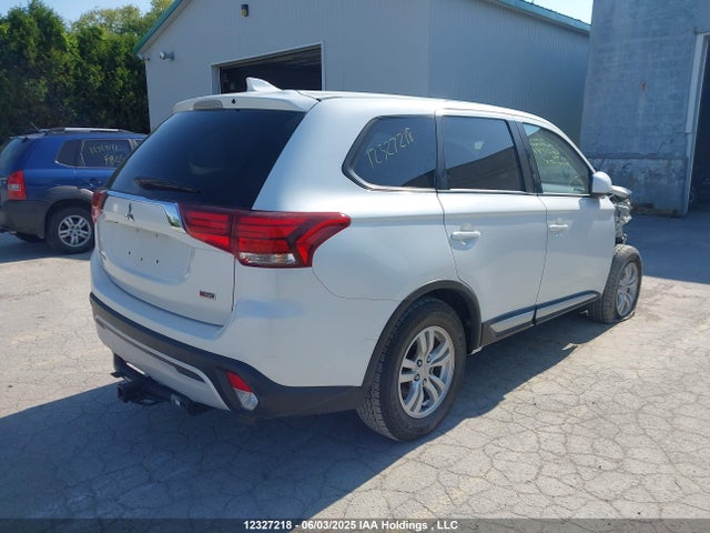 Mitsubishi mivec 2020 JA4AZ2A35LZ604166 Image 4