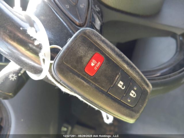 JTNKHMBXXN1134398 Toyota 3zr-fae