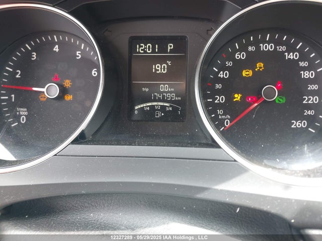 3VW267AJ3GM319436 Volkswagen 2016