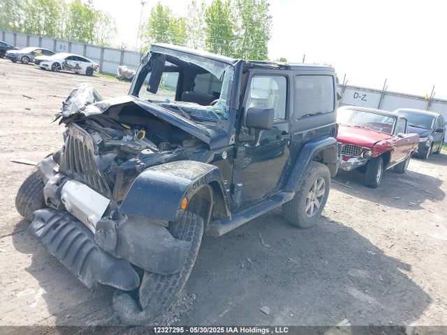 12327295 :رقم المزاد ، 1C4AJWBG8CL249034 vin ، 2012 Jeep Wrangler Sahara مزاد بيع