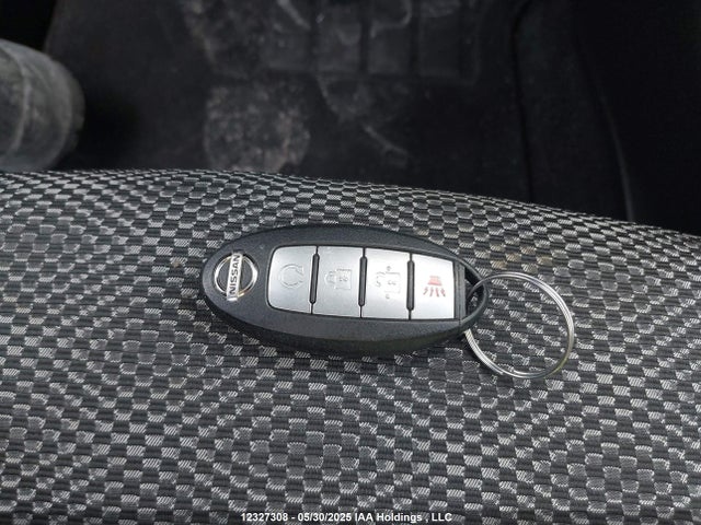 JN1BJ1CRXKW346078 Nissan 2019