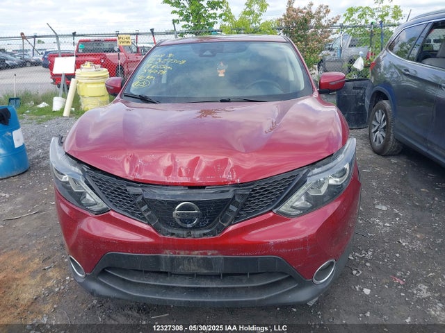 JN1BJ1CRXKW346078 Nissan 2019