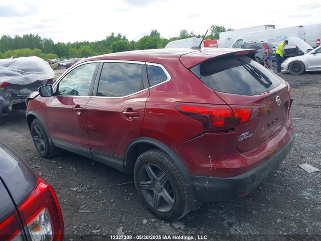 JN1BJ1CRXKW346078 Nissan 2019