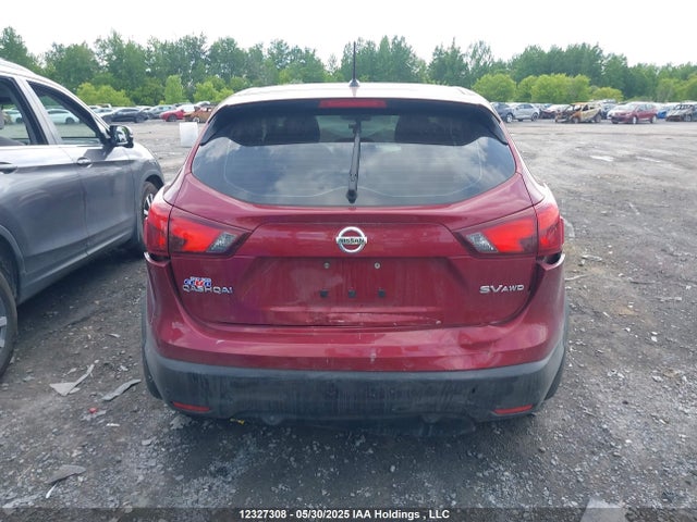 JN1BJ1CRXKW346078 Nissan 2019