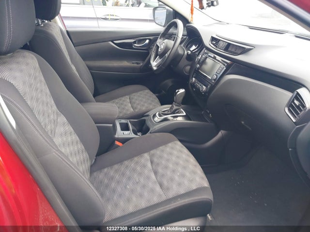 JN1BJ1CRXKW346078 Nissan 2019