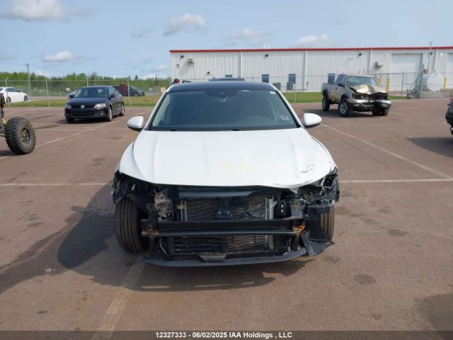 3VWE57BUXMM077331 Volkswagen tsi